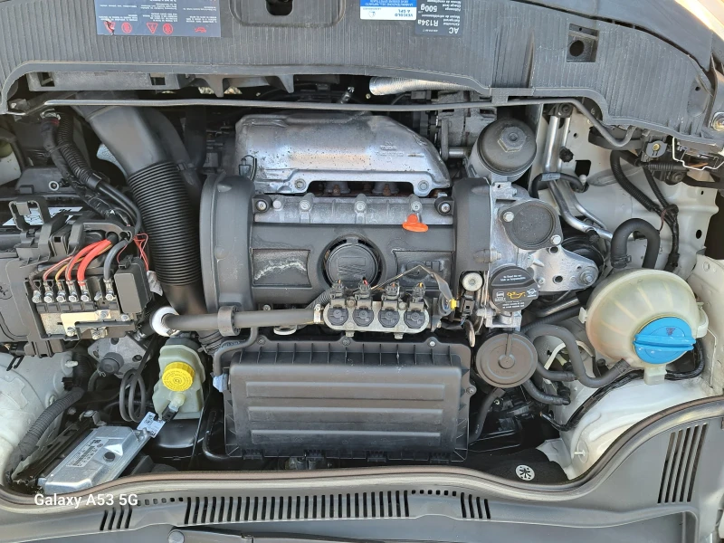 Seat Ibiza 1, 6 i+ газ, снимка 9 - Автомобили и джипове - 48618524