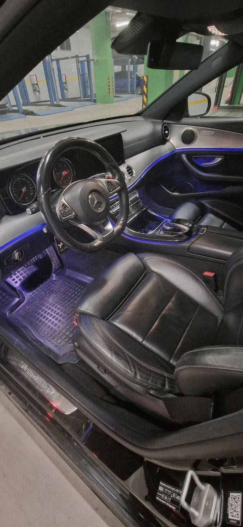 Mercedes-Benz E 220 AMG line| 360| 9G, снимка 8 - Автомобили и джипове - 52508002