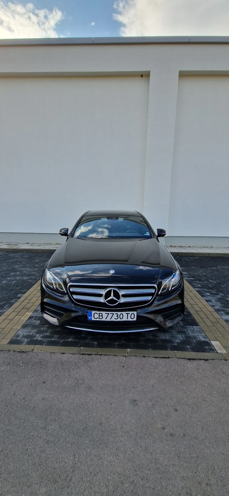 Mercedes-Benz E 220 2.2 AMG line| 360| 9G, снимка 2 - Автомобили и джипове - 52508002