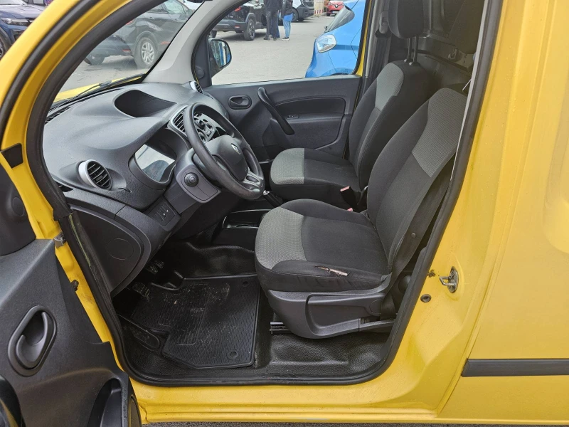 Renault Kangoo dCi 75 к.с. Stop&Start, снимка 7 - Автомобили и джипове - 52445025