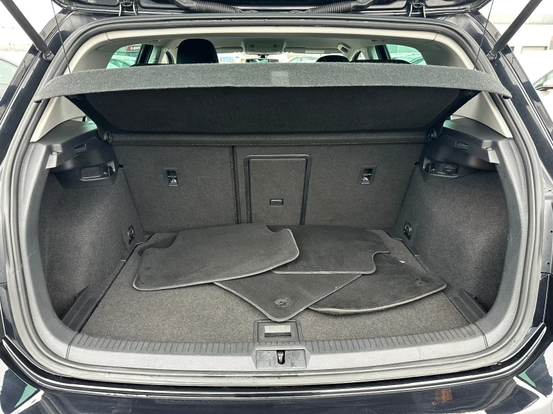 VW Golf 2.0 TDI Highline BlueMotion Tech !, снимка 8 - Автомобили и джипове - 53211353