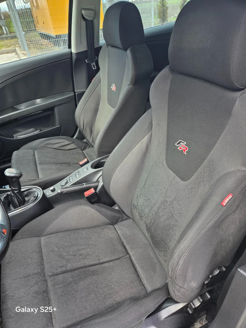 Seat Leon FR, снимка 4 - Автомобили и джипове - 53396664