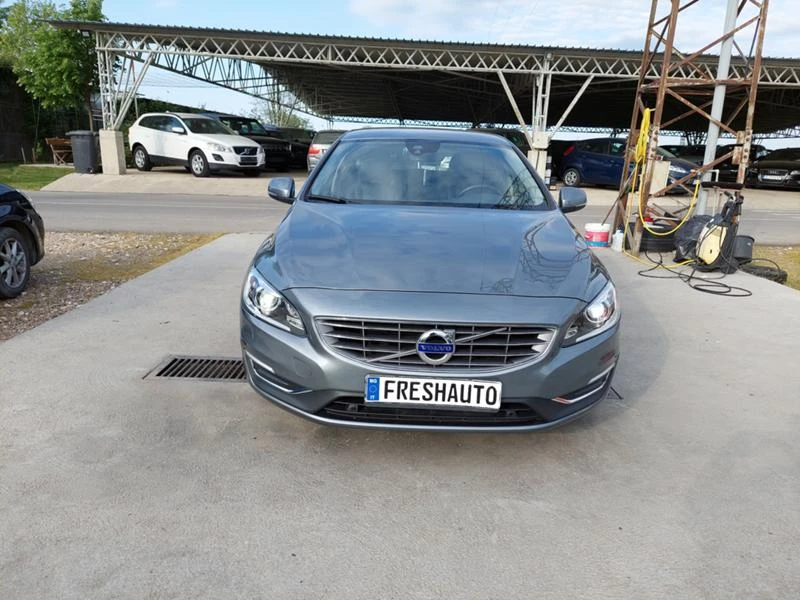 Volvo V60 2.4 TWIN ENGINE 4х4 - [1] 