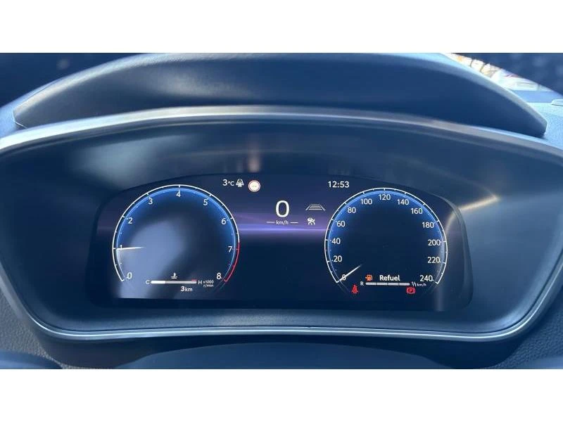 Toyota Corolla SDN 1.5 6MT Executive MY25, снимка 14 - Автомобили и джипове - 52999627