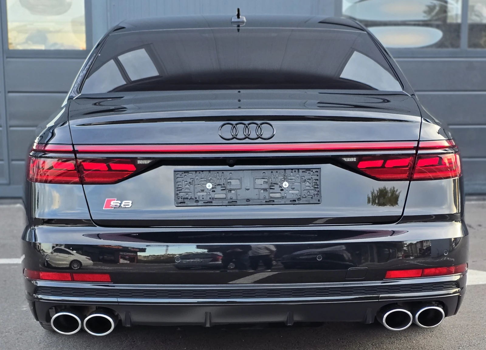 Audi S8 LASER * B&O * 3TV * FULL * BLACK - изображение 7