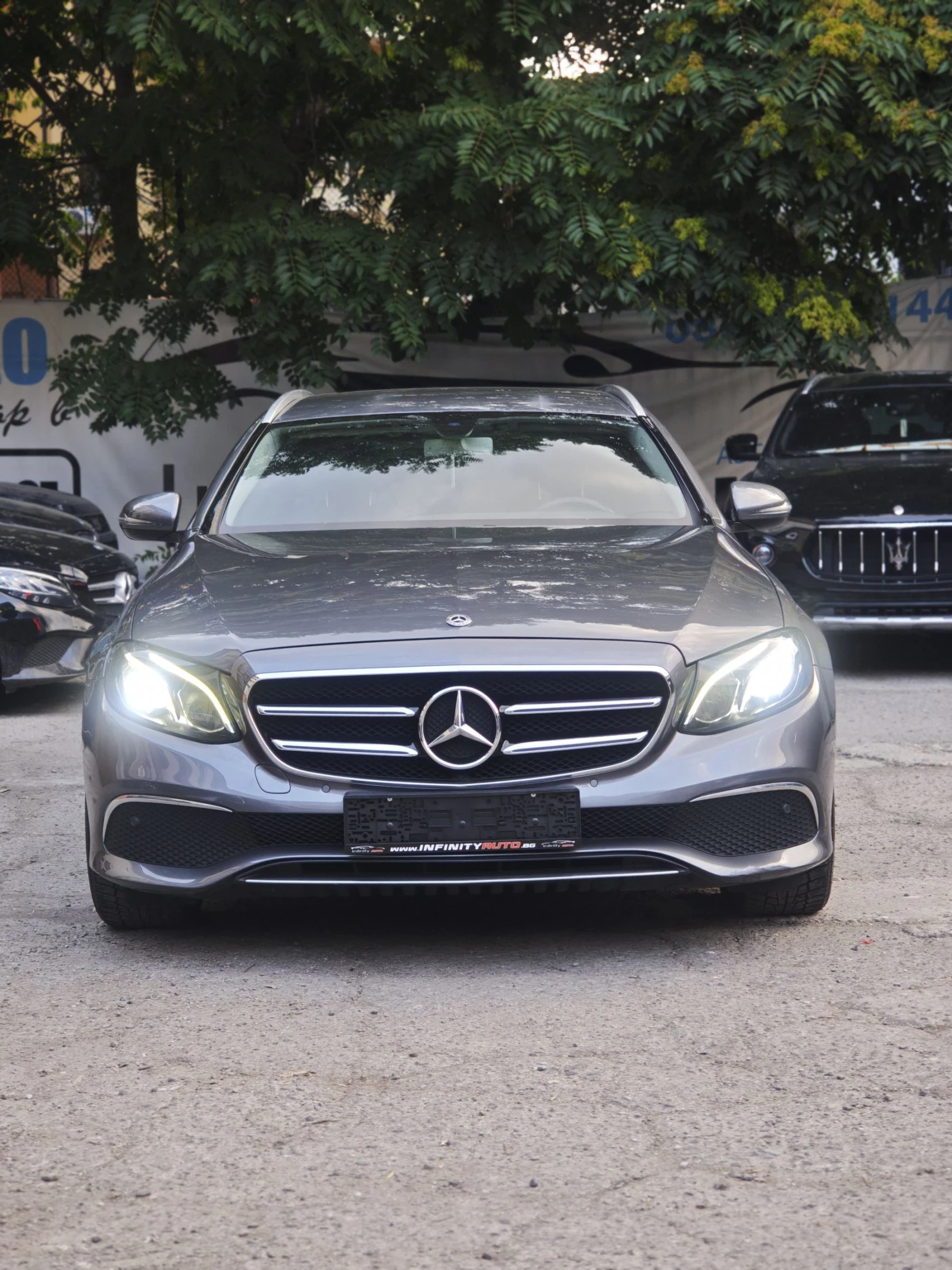 Mercedes-Benz E 220 AMG, АМБИЕНТ, КАМЕРА, ФЕИС, ФУЛ!  - изображение 3