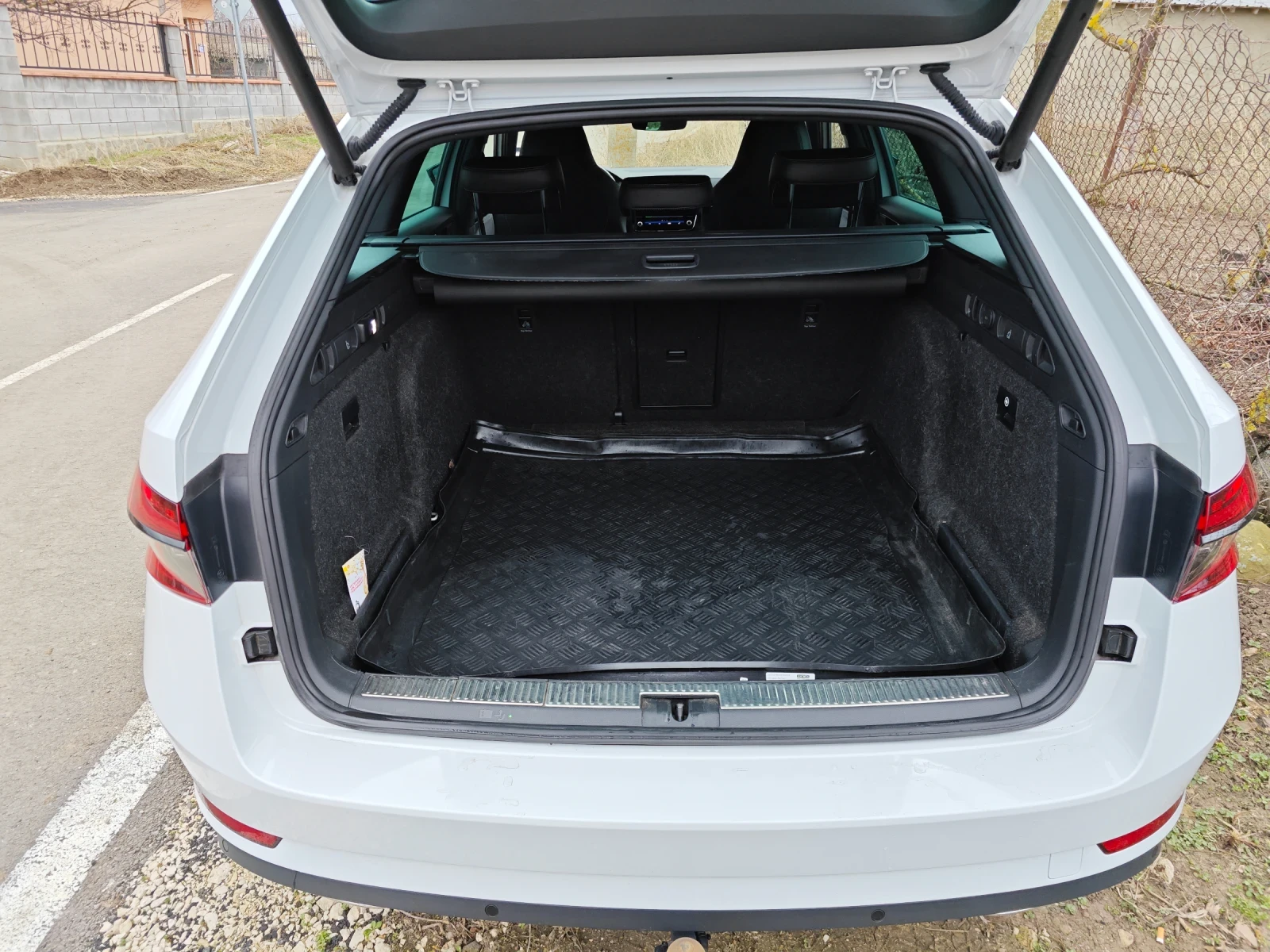 Skoda Superb  - изображение 5