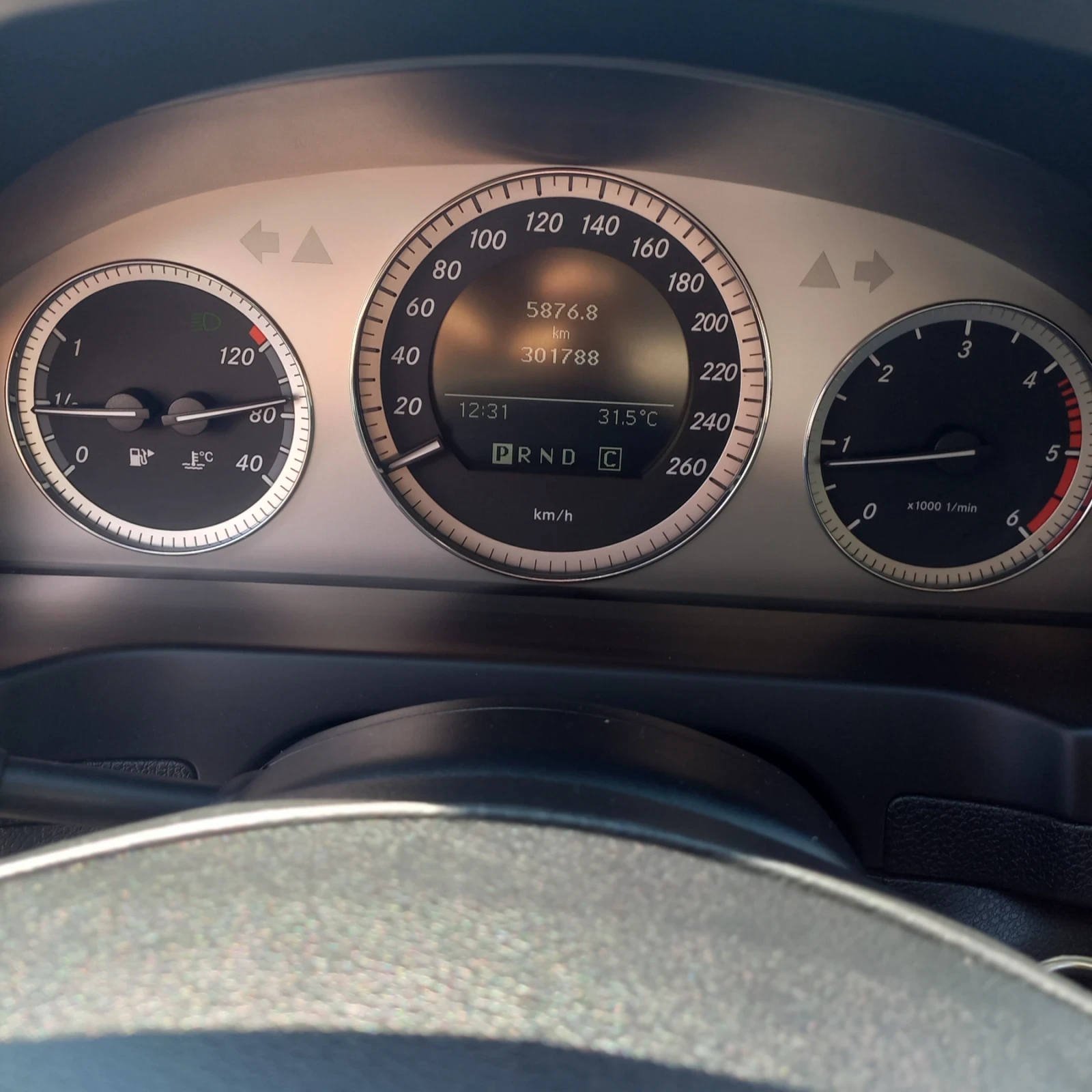Mercedes-Benz C 200  - изображение 2