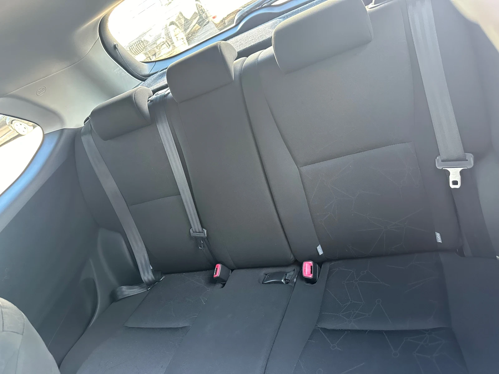 Toyota Auris 1.4 D4D - изображение 9