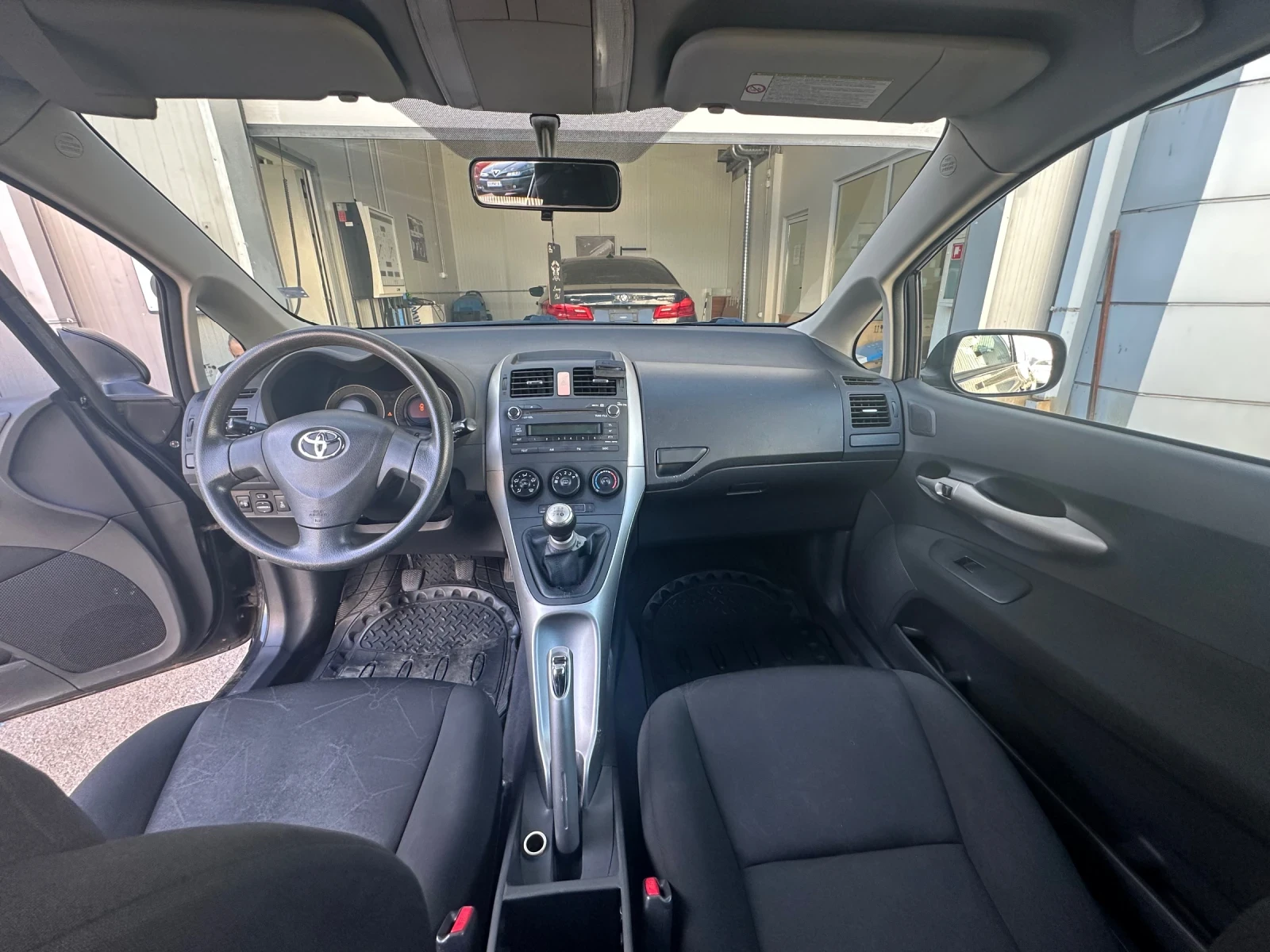 Toyota Auris 1.4 D4D - изображение 7