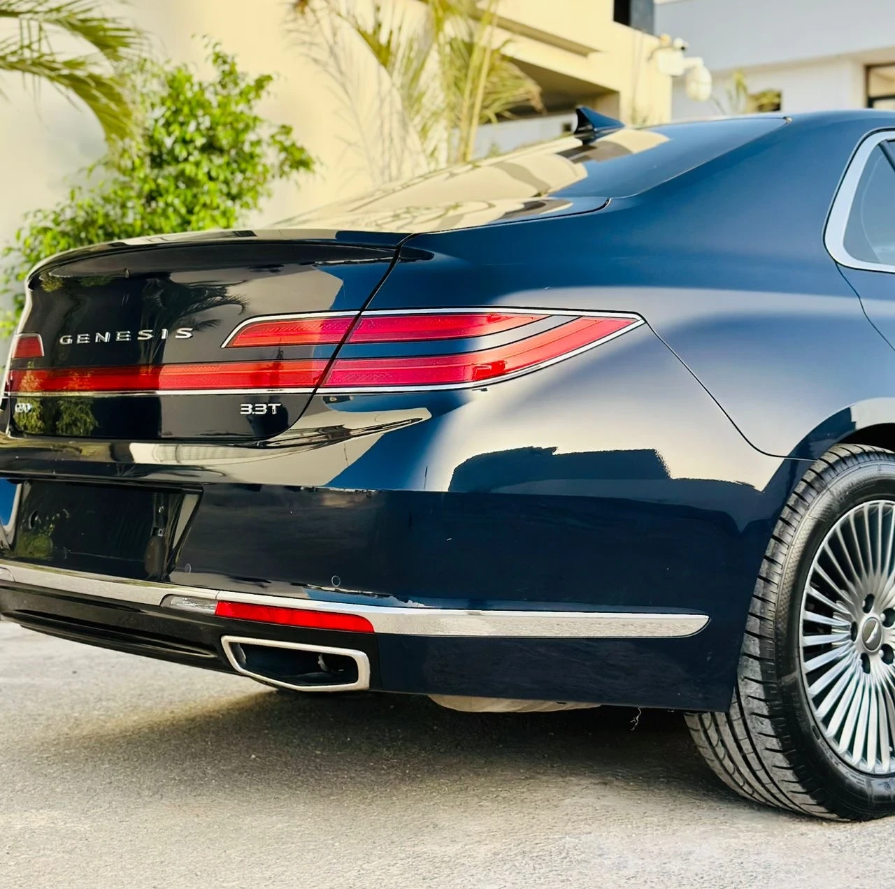 Genesis G90  - изображение 8