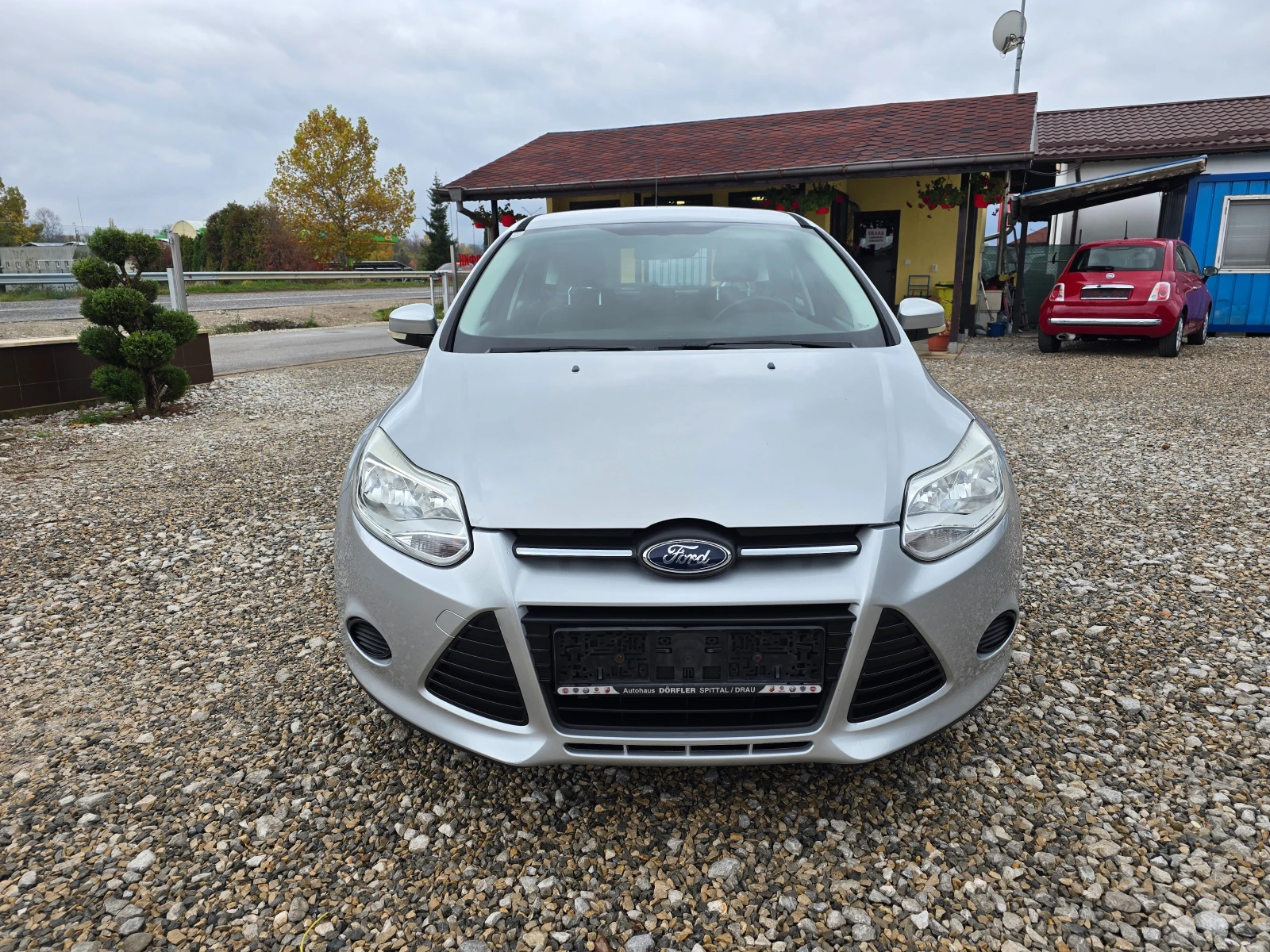 Ford Focus 1.6 TDCI КЛИМАТИК !! РЕАЛНИ 123000 km - изображение 8