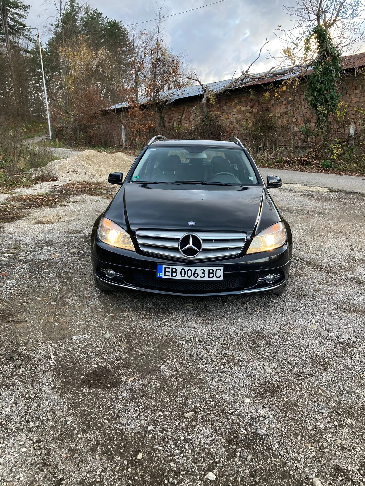 Mercedes-Benz C 220 2.2 - изображение 2