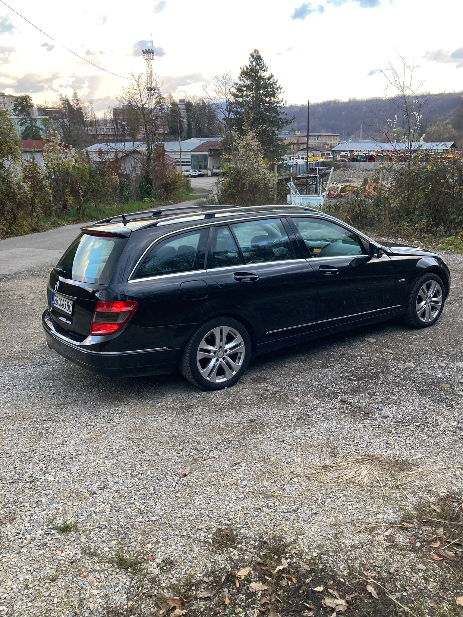 Mercedes-Benz C 220 2.2 - изображение 5