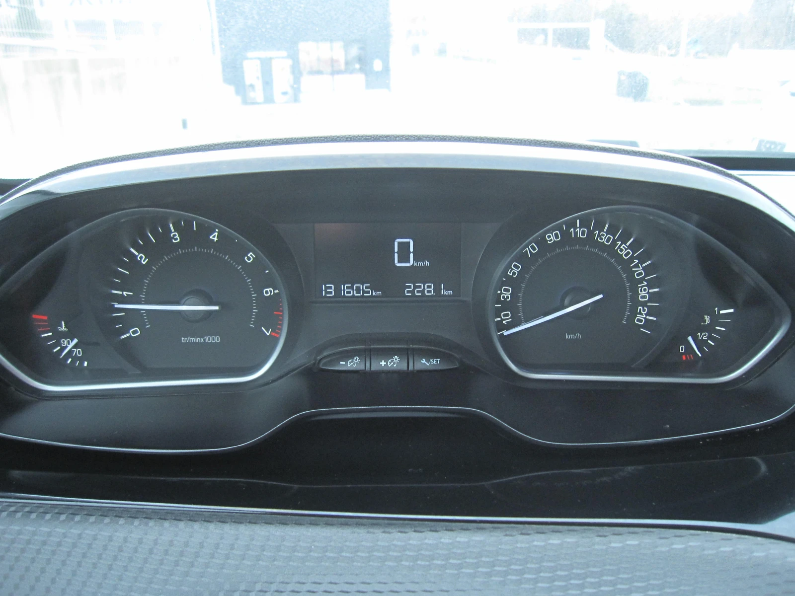 Peugeot 2008 1, 2-Face, 131х.КМ. - изображение 8