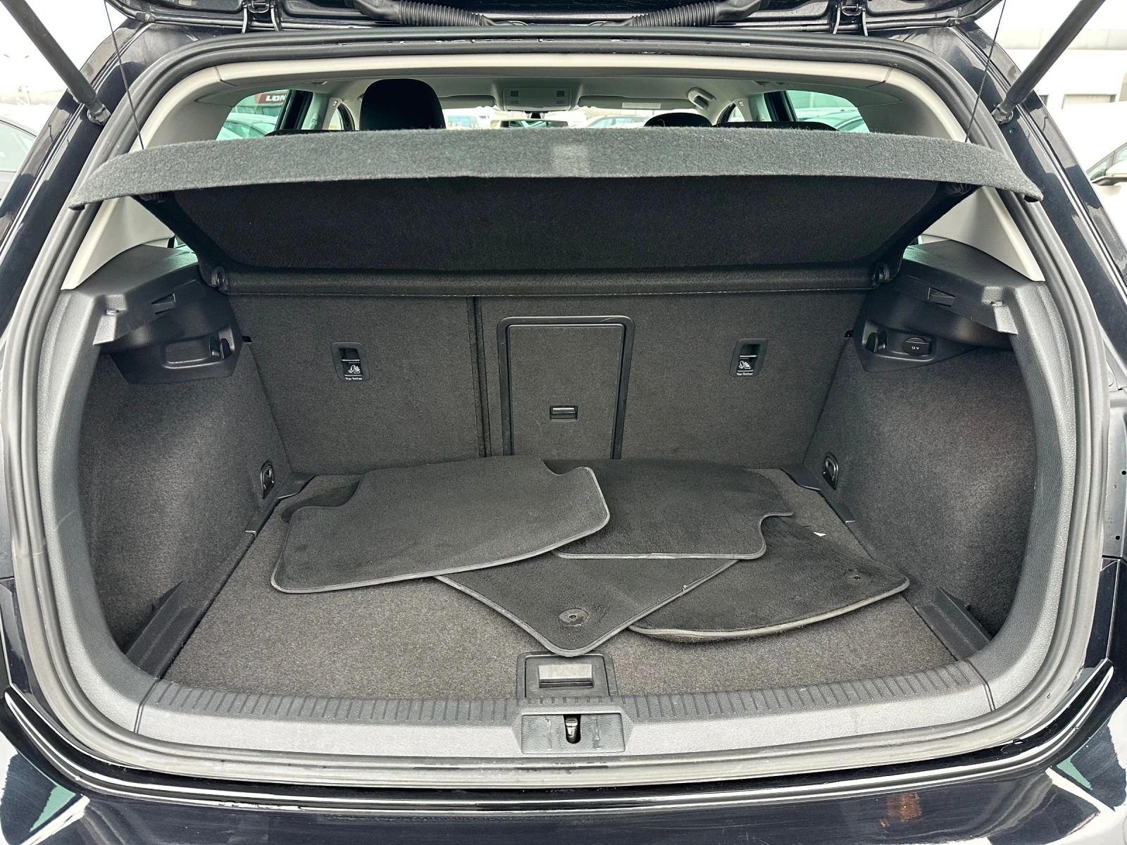 VW Golf 2.0 TDI Highline BlueMotion Tech ! - изображение 8