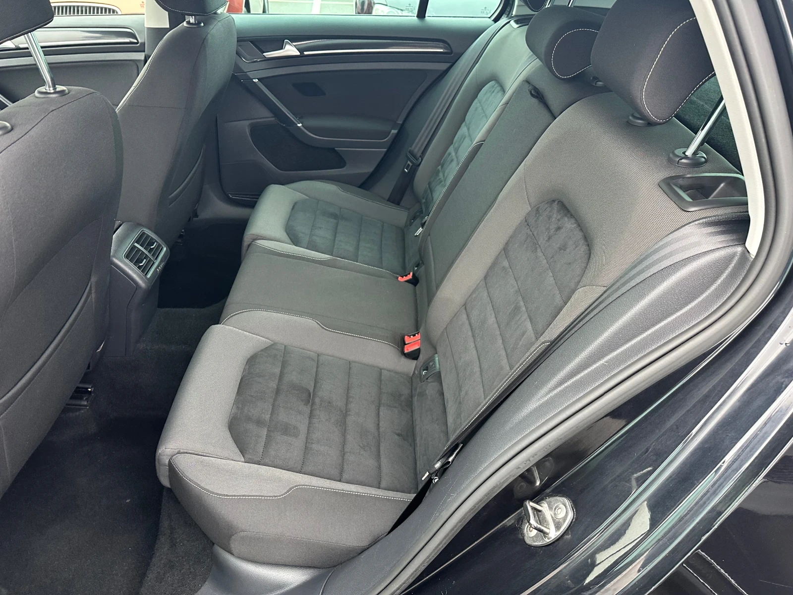 VW Golf 2.0 TDI Highline BlueMotion Tech ! | Mobile.bg � ����������� 11