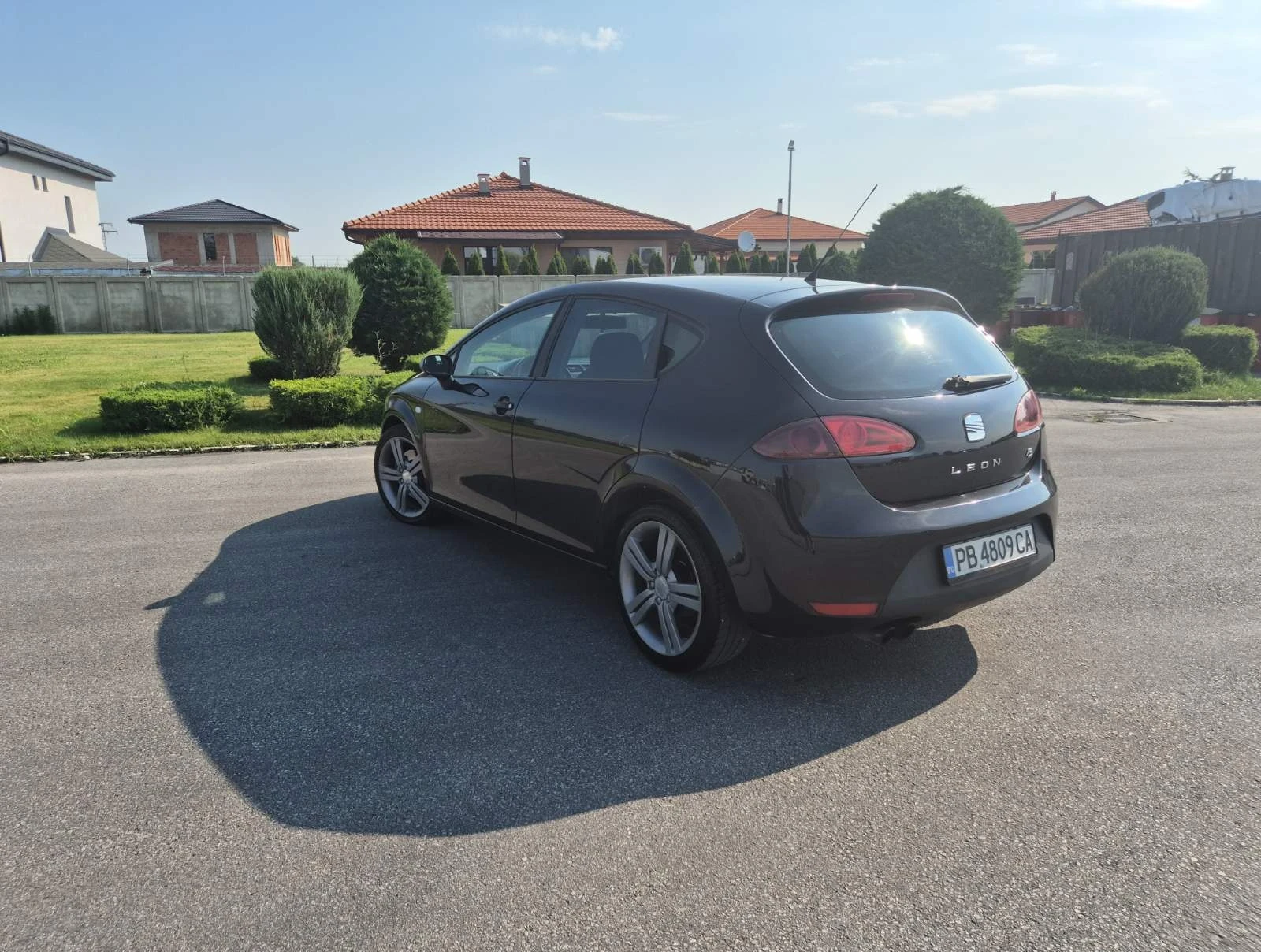 Seat Leon FR  170 к.с. дизел 2007 г., снимка 4 - Автомобили и джипове - 53775138