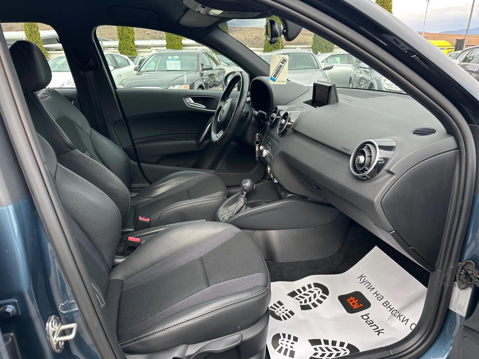 Audi A1 FACE* AVTOMATIK* NAVI* S line* LED* TOP* , снимка 10 - Автомобили и джипове - 53952037