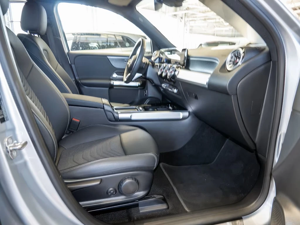 Mercedes-Benz EQB 300 4M PROGRESSIVE ADVANCED LED CAMERA, снимка 7 - Автомобили и джипове - 54028620