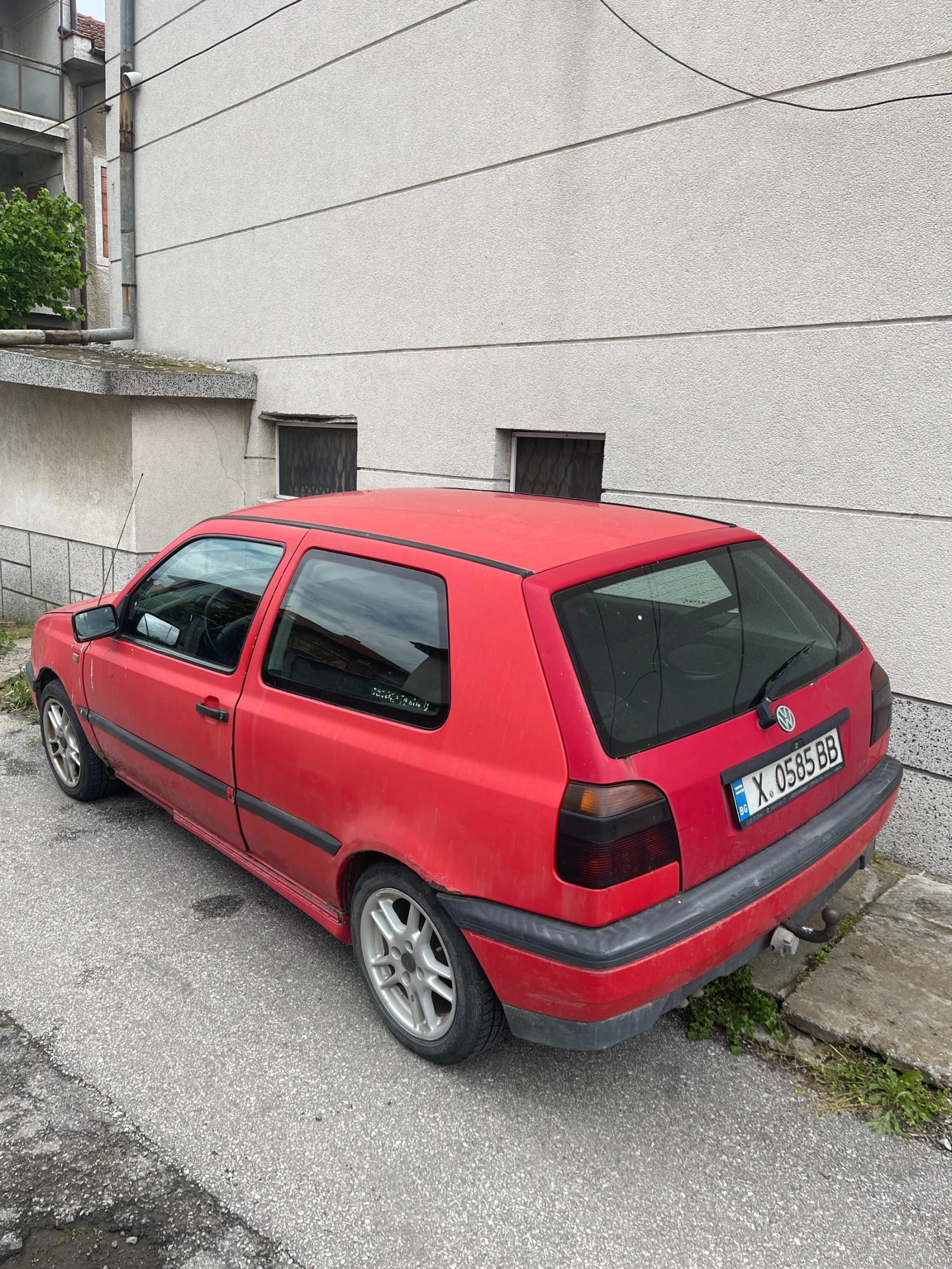 VW Golf 1.9 TDI , снимка 2 - Автомобили и джипове - 54391516