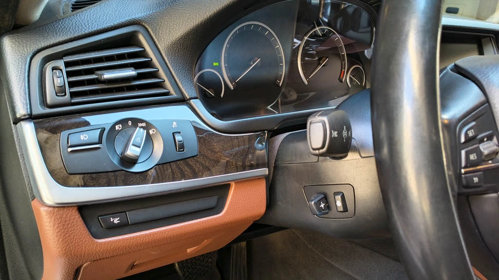 BMW 535 535i xdrive, снимка 15 - Автомобили и джипове - 54445514