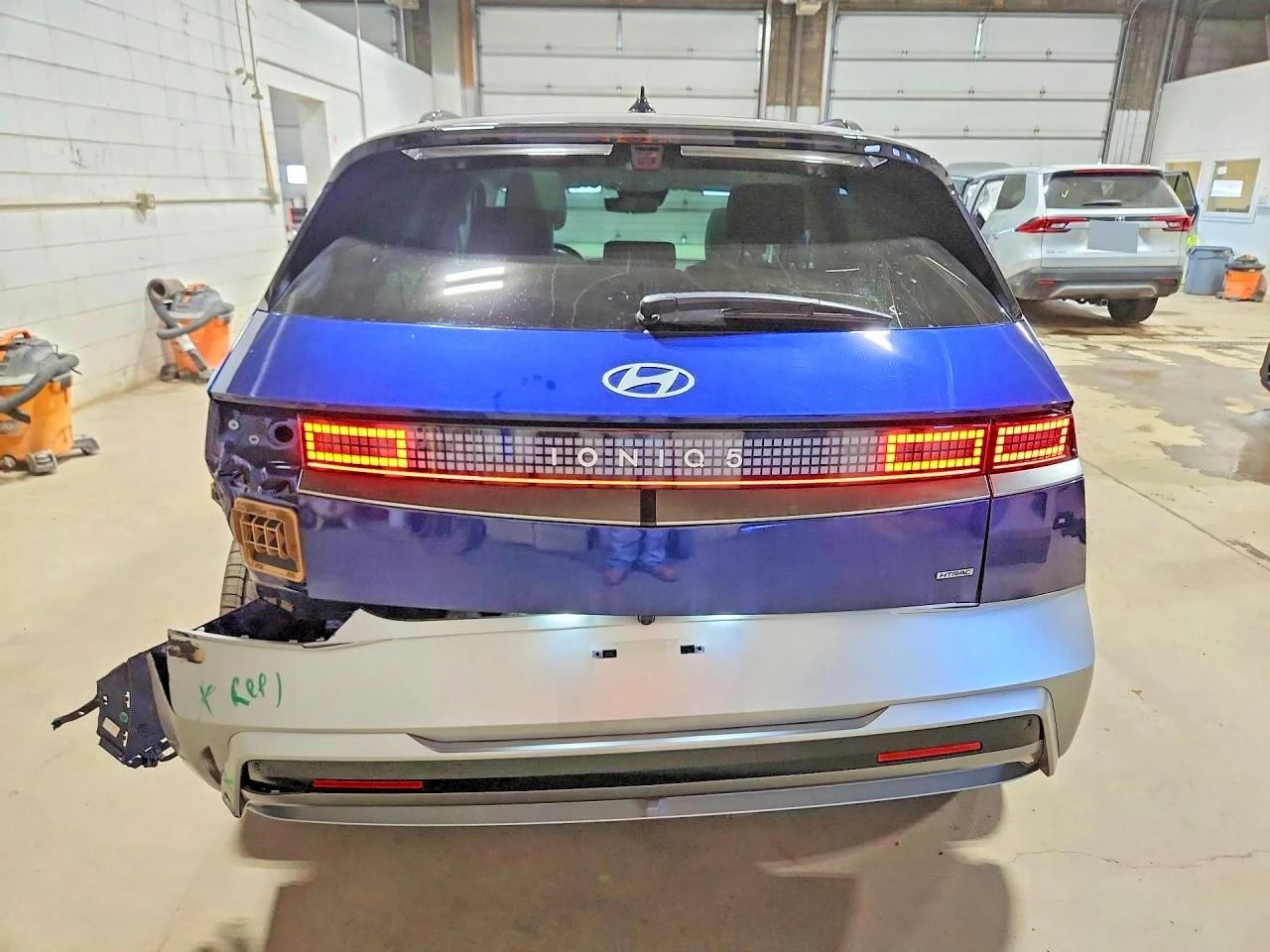 Hyundai Ioniq 5 LIMITED* LONG RANGE* AMBI* HEAD-UP* �����* 360 ��� | Mobile.bg � ����������� 5