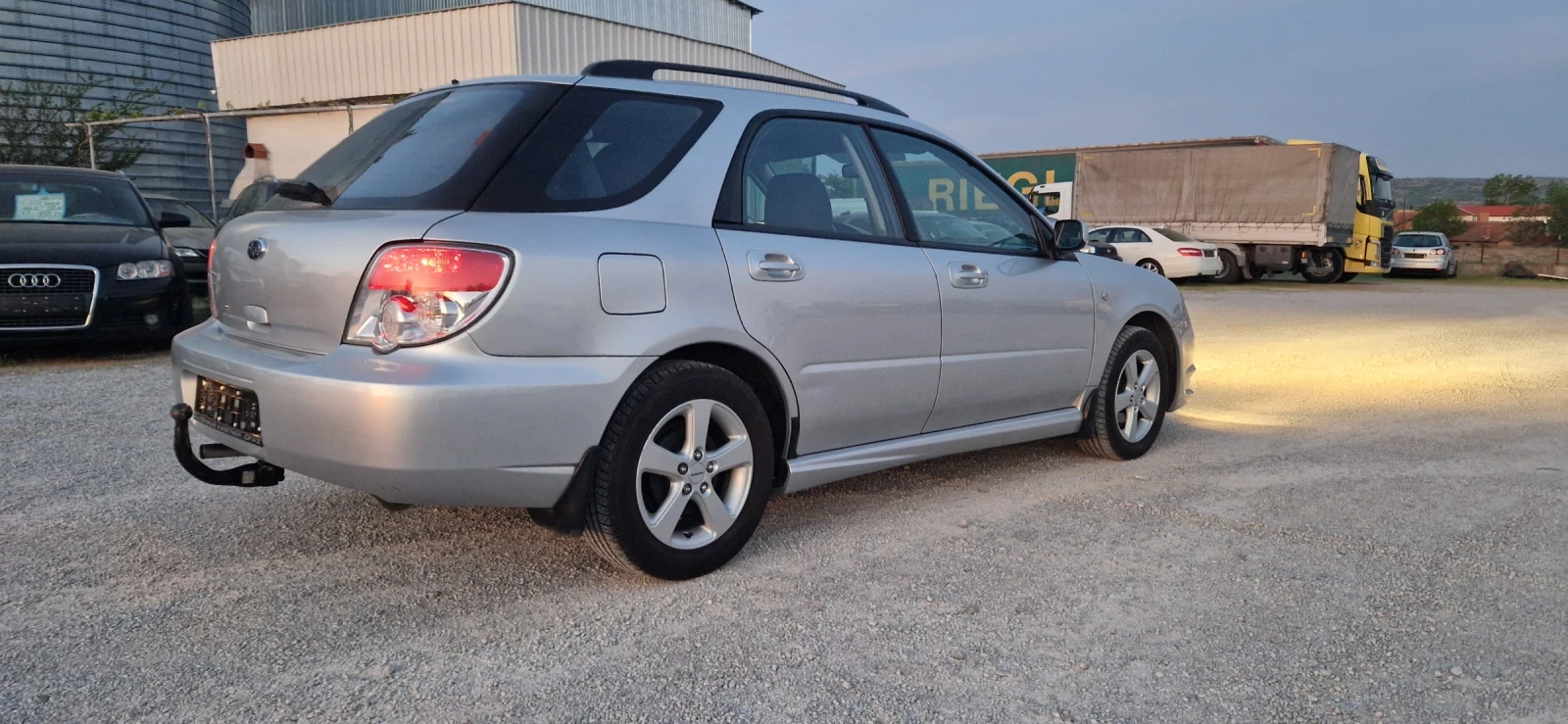 Subaru Impreza 1.5 i автоматик 4x4 EU-4, снимка 4 - Автомобили и джипове - 55048004