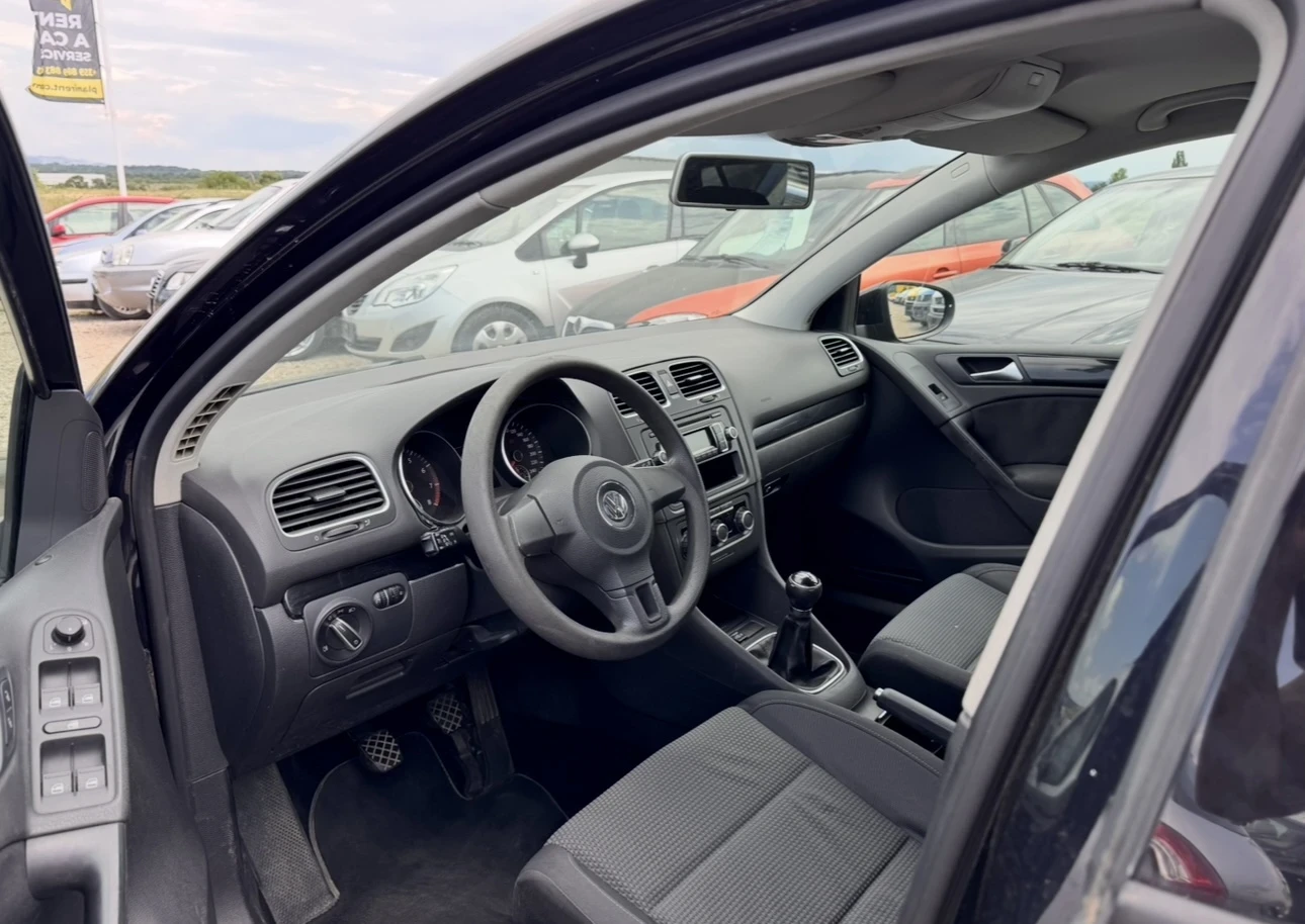 VW Golf 1.6i / ГАЗ !, снимка 5 - Автомобили и джипове - 55193899
