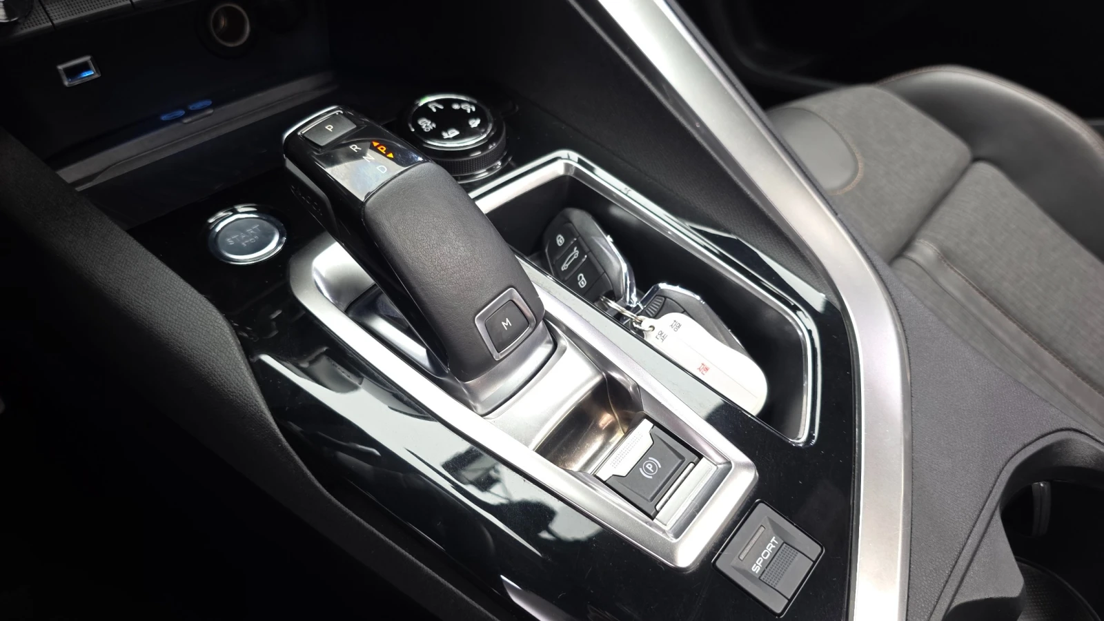 Peugeot 5008 1.6 BlueHDi GT Line, снимка 8 - Автомобили и джипове - 55468265