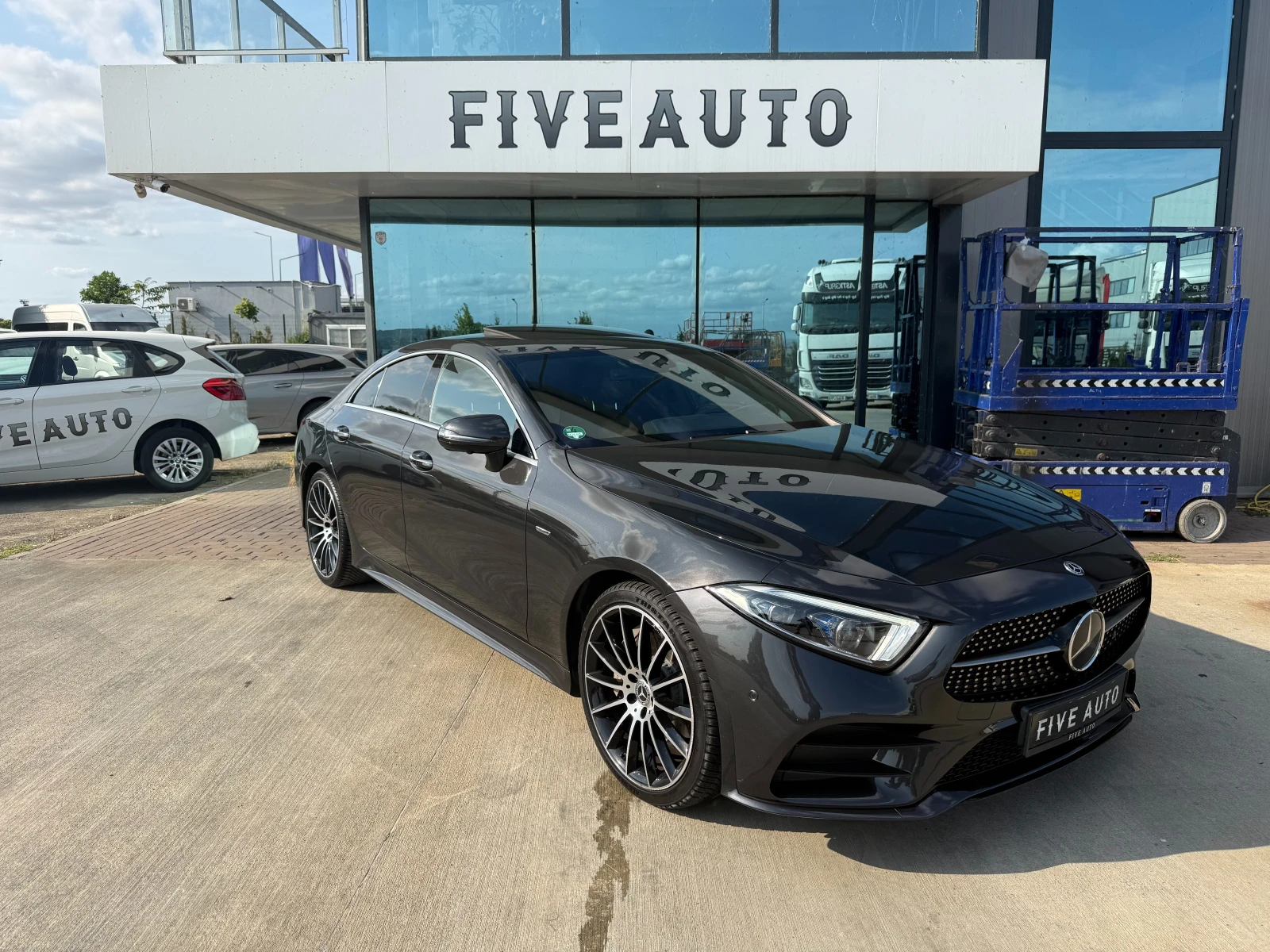 Mercedes-Benz CLS 400 Edition 1 / AMG Line / Distronic / Keyless /