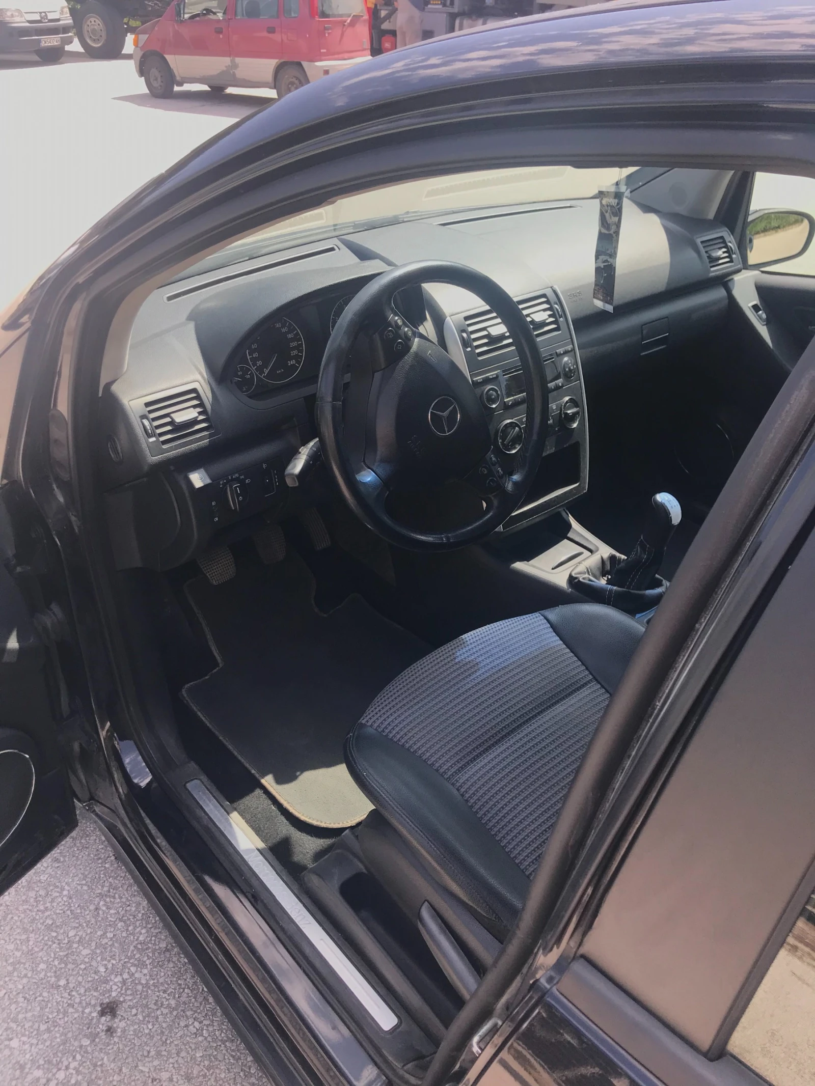 Mercedes-Benz A 150, снимка 6 - Автомобили и джипове - 56075698