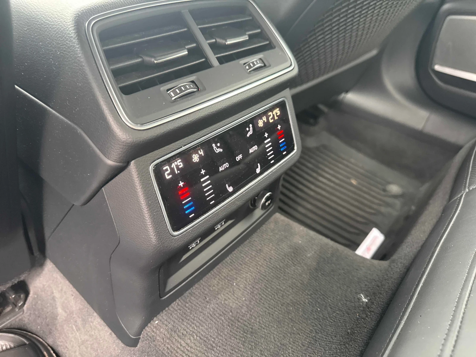Audi A7 Technik Massage Distronic, снимка 14 - Автомобили и джипове - 56113413