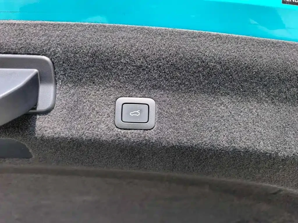 Xiaomi SU7 RWD Long Range Intelligent Driving Edition , снимка 16 - Автомобили и джипове - 56289867