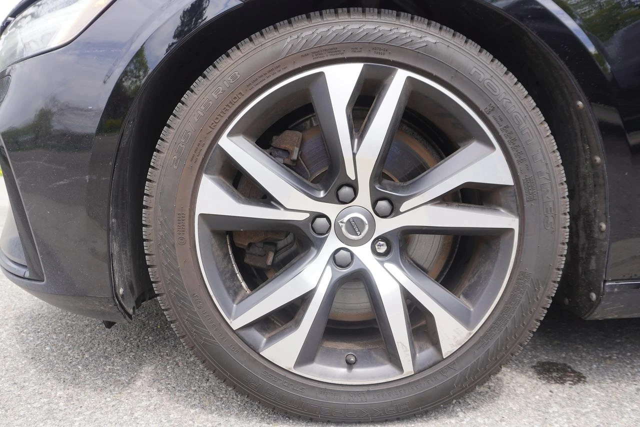 Volvo S60 T6* R-DESIGN* 1 СОБСТВЕНИК!, снимка 7 - Автомобили и джипове - 56313436