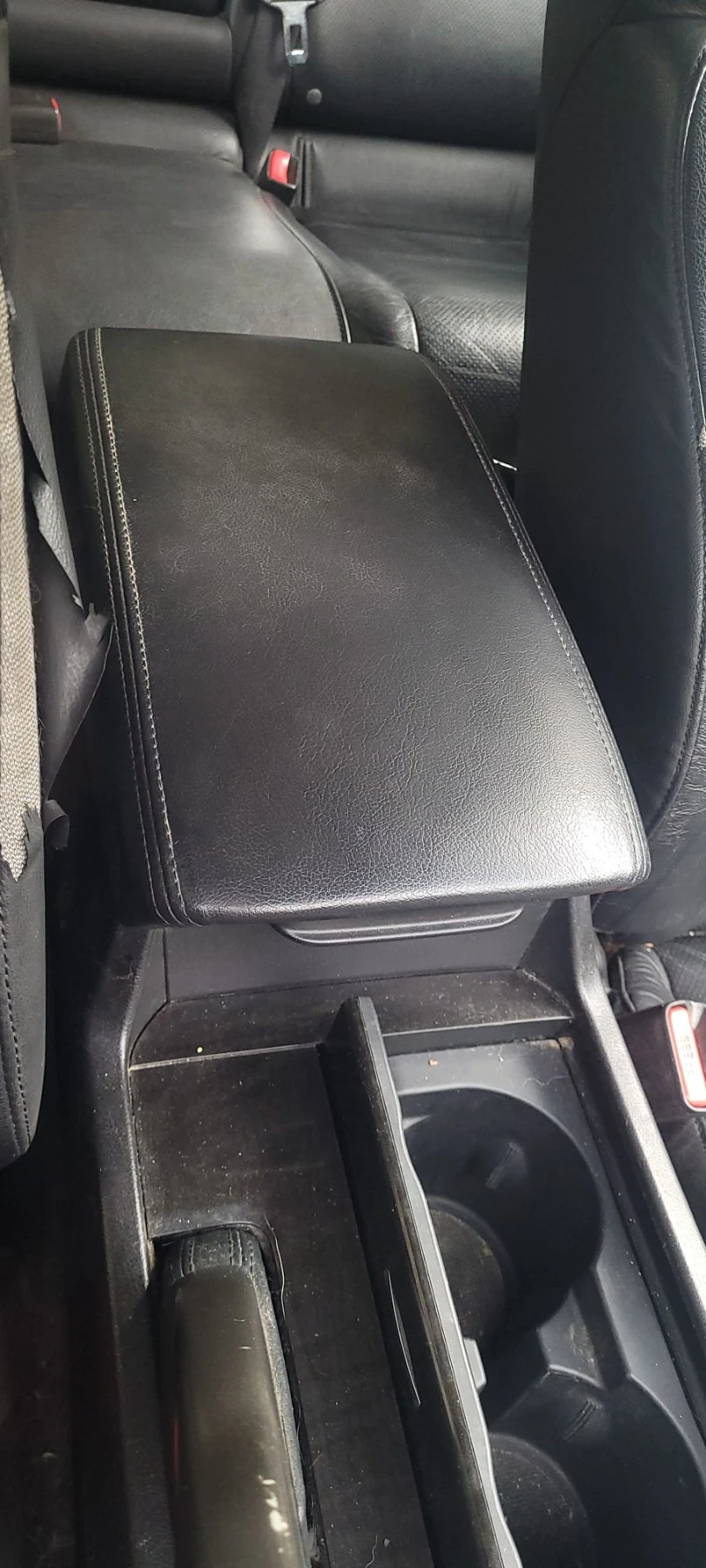 Honda Accord 2.2 i-DTEC, снимка 8 - Автомобили и джипове - 56612314