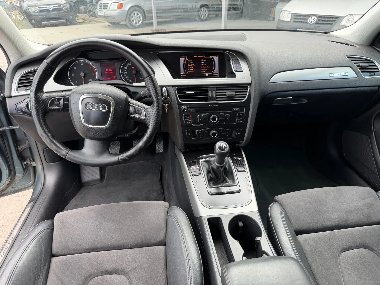 Audi A4 Allroad 2.0TDI , снимка 9 - Автомобили и джипове - 56638613