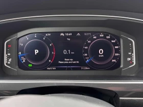 VW Tiguan Comfortline R Line Black Edition | CARFAX, снимка 9