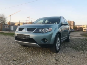 Mitsubishi Outlander 2.4i 4x4 121000km gas - изображение 1