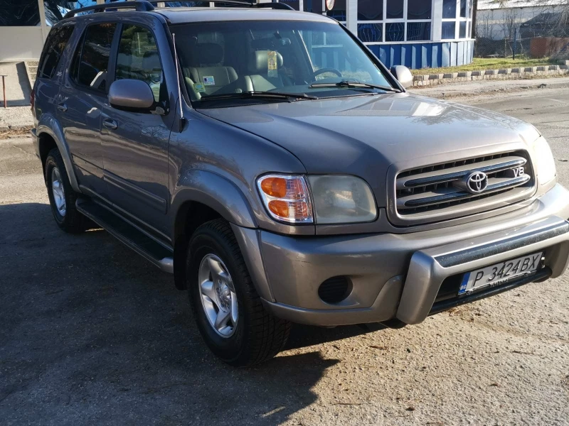 Toyota Sequoia, снимка 4 - Автомобили и джипове - 48467623