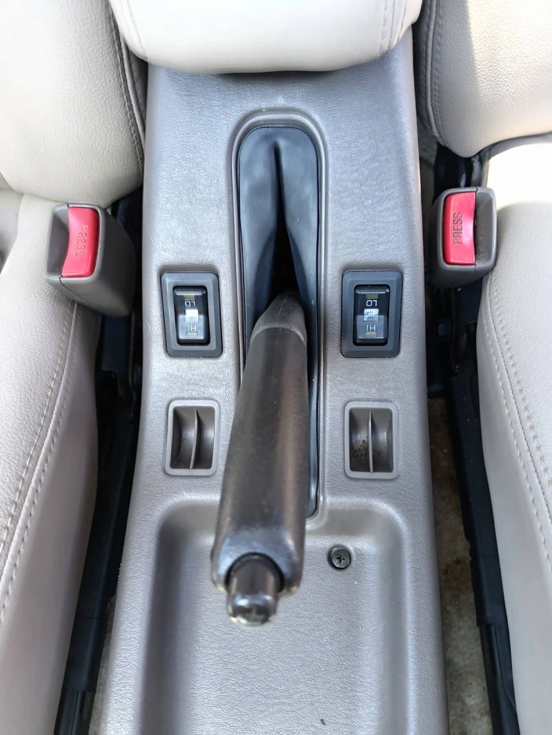 Mitsubishi Pajero sport AUTOMATIC ВНОС ОТ GREECE, снимка 12 - Автомобили и джипове - 50940225