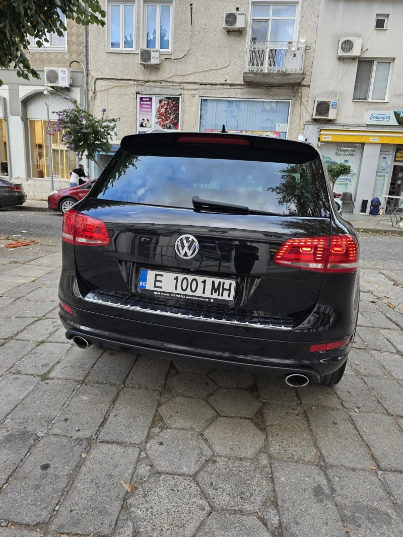 VW Touareg, снимка 16 - Автомобили и джипове - 52124886