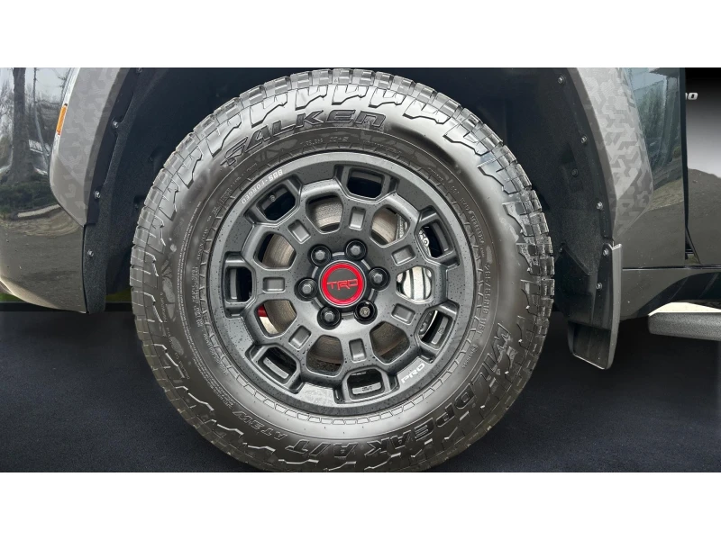 Toyota Sequoia Гаранция! TRD PRO, PANO, Месечна вноска от 2400 лв, снимка 16 - Автомобили и джипове - 52201458