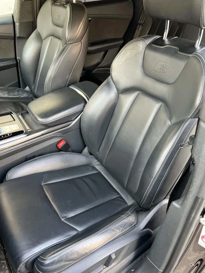 Audi SQ8 SQ8.HeadUp.Panorama.LineAssist.Quattro., снимка 13 - Автомобили и джипове - 53156286