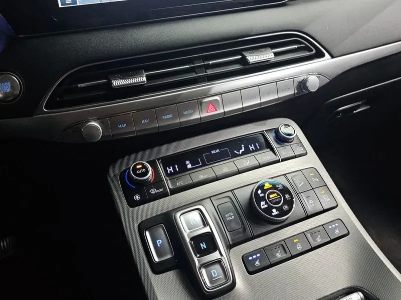 Hyundai Palisade 3.8 4WD - САМО 30% АВАНС, снимка 8 - Автомобили и джипове - 55885411