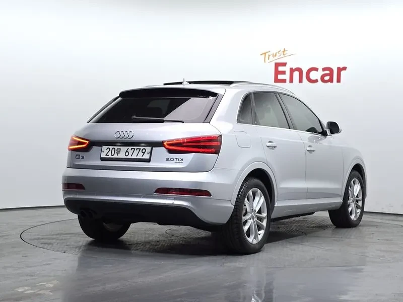 Audi Q3 2.0 TDI Quattro - САМО 30% АВАНС, снимка 4 - Автомобили и джипове - 56066336