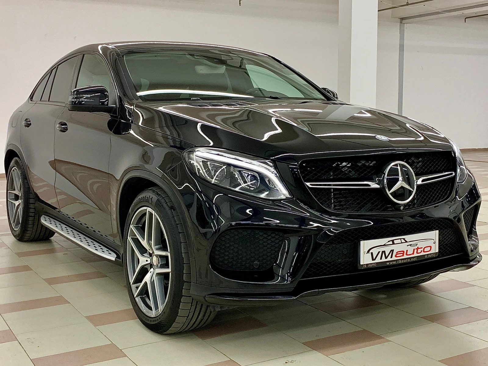 Mercedes-Benz GLE Coupe AMG * ВАКУУМ* ДИСТРОНИК* 360камери* ПОДГРЕВ* Мъртв - изображение 3