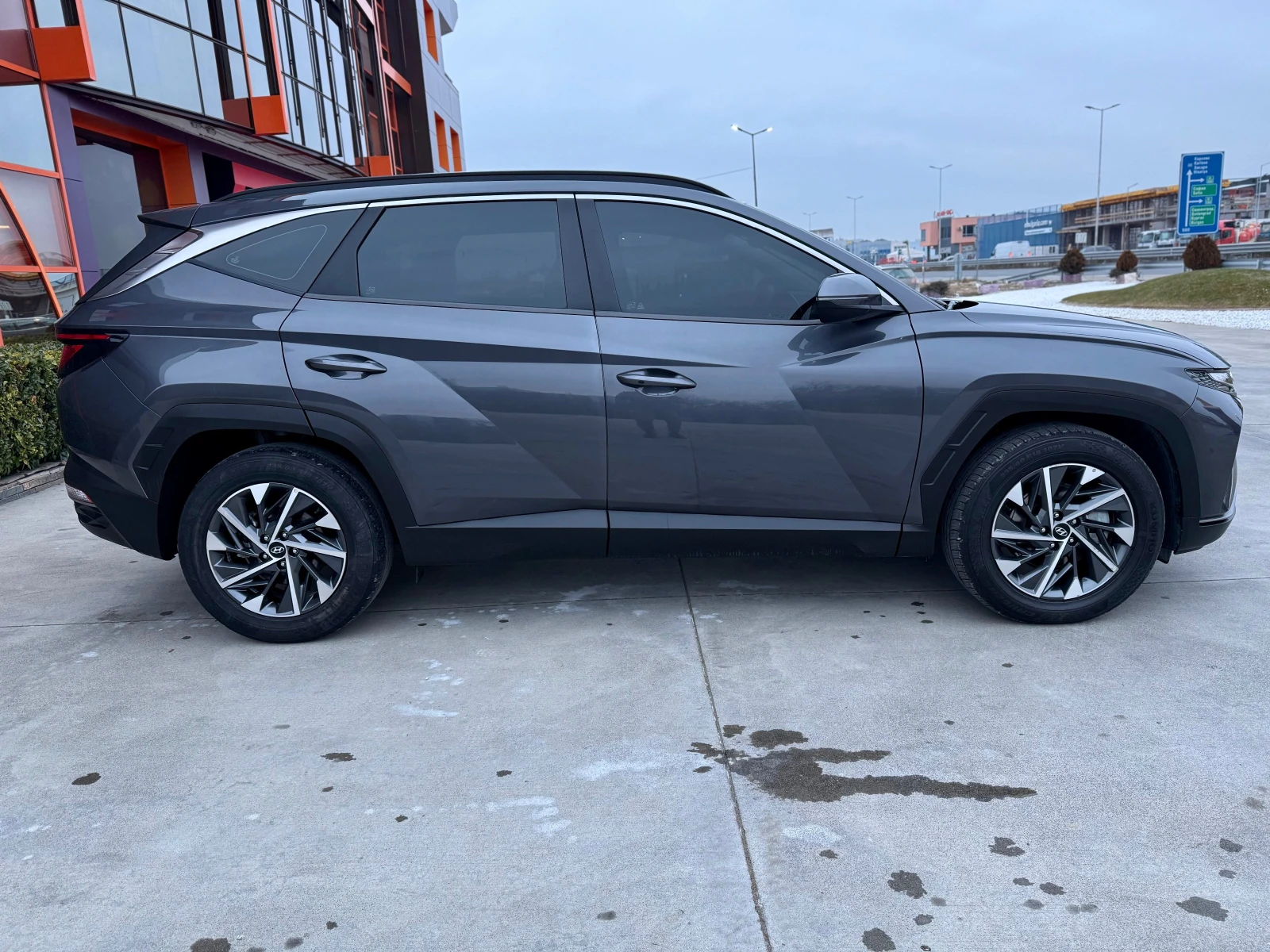 Hyundai Tucson 2.0 D 186�.�. ������� ����������� ������� 1�. | Mobile.bg � ����������� 4