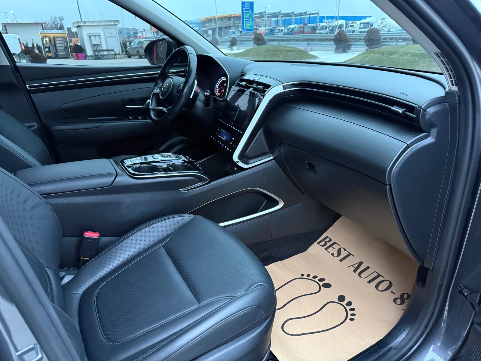 Hyundai Tucson 2.0 D 186�.�. ������� ����������� ������� 1�. | Mobile.bg � ����������� 13