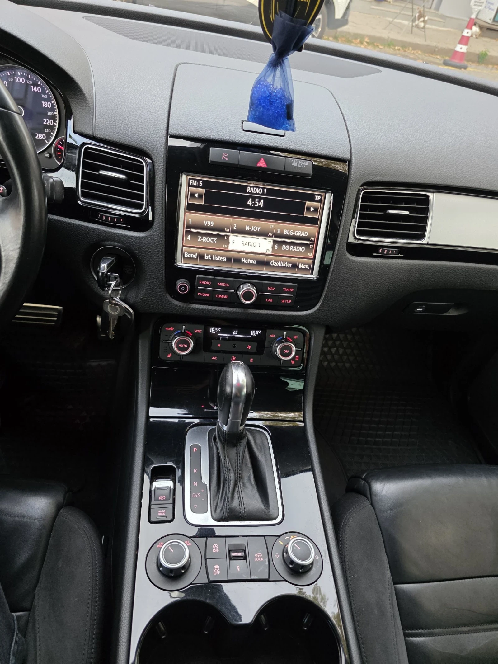 VW Touareg  - изображение 5